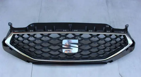 Seat Leon IV Front bumper upper radiator grill 5FA853651 5FA853651A