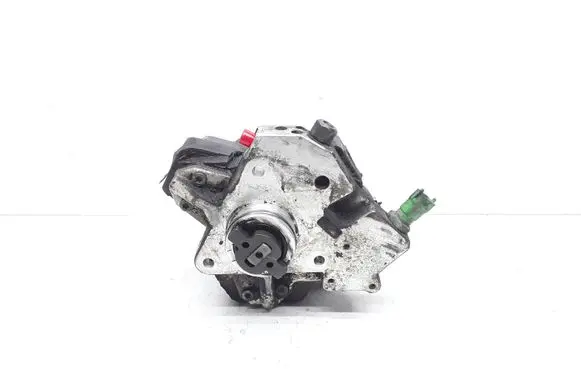 Volvo V70 Fuel injection high pressure pump 30756125 0445010111