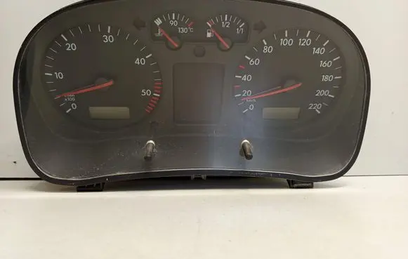 Volkswagen Golf IV Speedometer (instrument cluster) 0263618032 1J0920802E