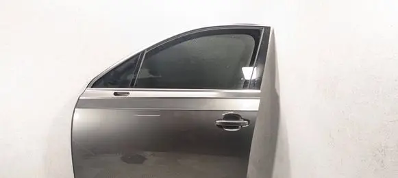 Audi Q7 4M Front door 4M0831051F