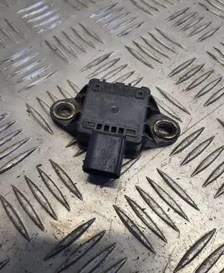 Toyota Avensis T270 ESP acceleration yaw rate sensor 891830F010 0265005915 1275100853
