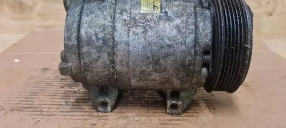 Volvo S80 Air conditioning (A/C) compressor (pump) 8684287