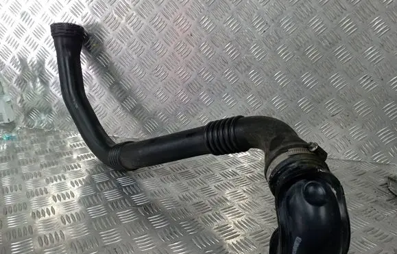 Opel Insignia A Intercooler hose/pipe 13419441 315805007