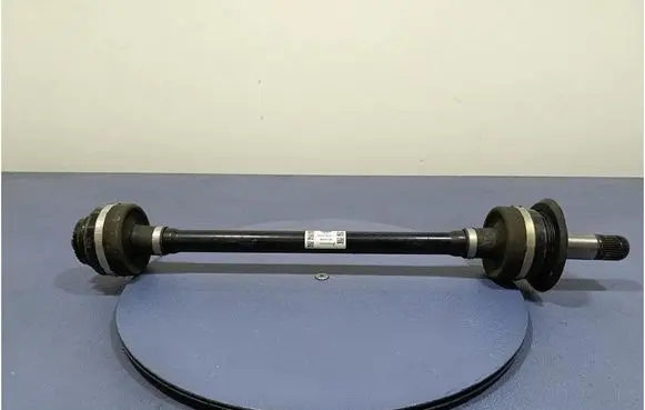 Audi A4 S4 B7 8E 8H Rear driveshaft 8639471