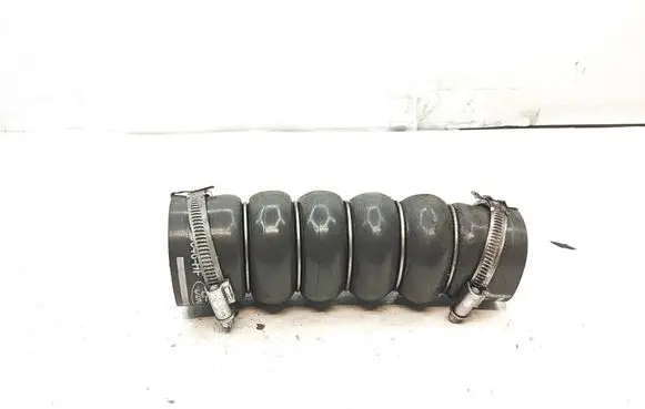 Ford Focus Intercooler hose/pipe AV616C646HF