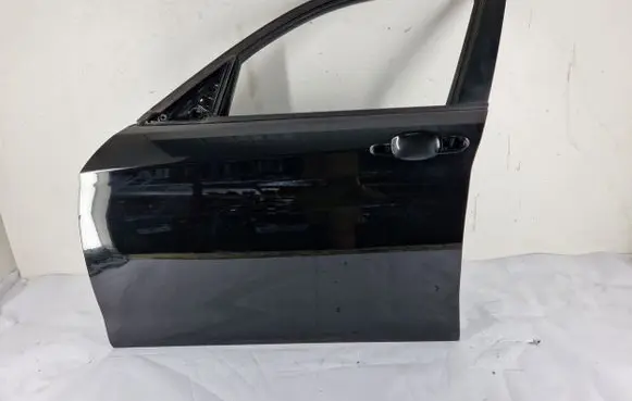 BMW 1 F20 F21 Front door