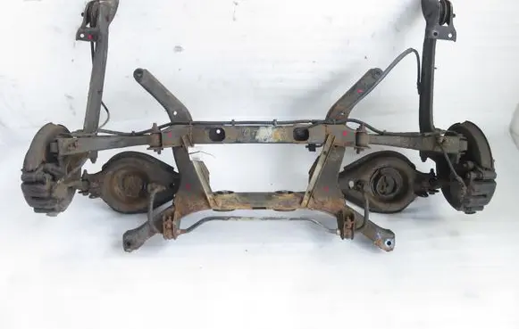 Chevrolet Captiva Rear beam 