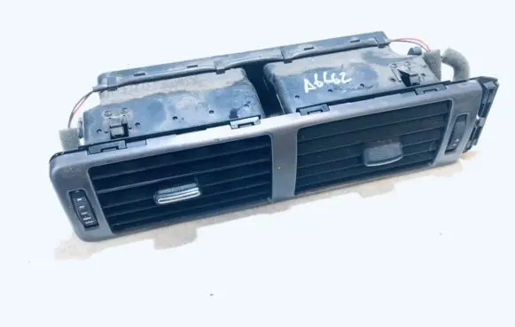 Audi A6 S6 C5 4B Dash center air vent grill 4b1820951