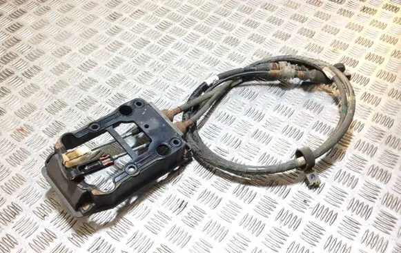 Subaru XV I Gear shift cable linkage