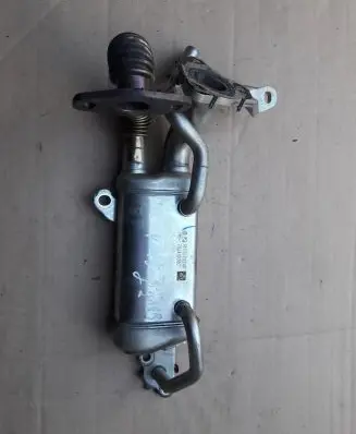 Renault Kadjar EGR valve cooler 147357324R