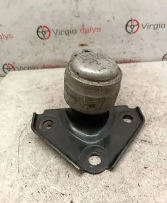 Ford Fiesta Engine mount bracket 2S616F012AD 2110222