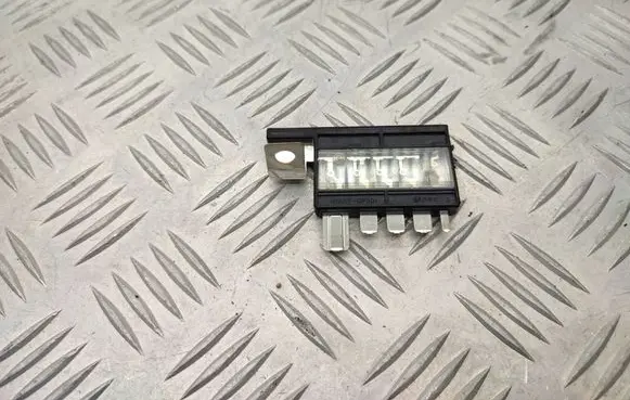 Hyundai i30 Fuse 1898009611