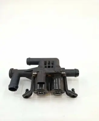 BMW 5 F10 F11 Coolant heater control valve 9119164 1147412200 121219