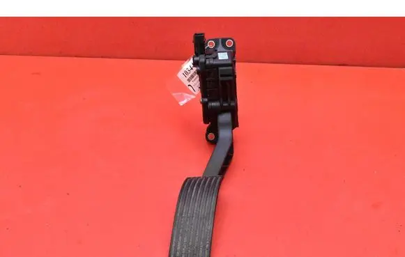 Alfa Romeo 159 Accelerator throttle pedal 60695129