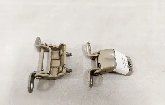 Nissan Qashqai Rear door hinge set 
