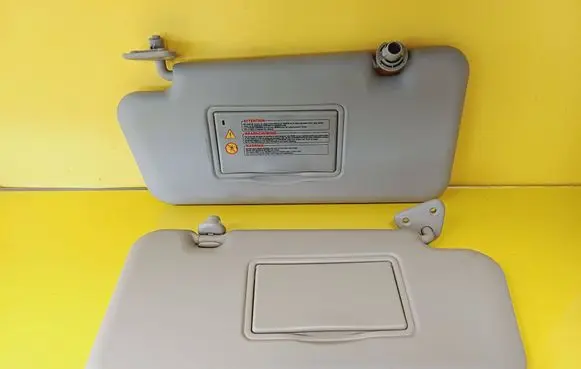 Nissan Note (E11) Sun visor