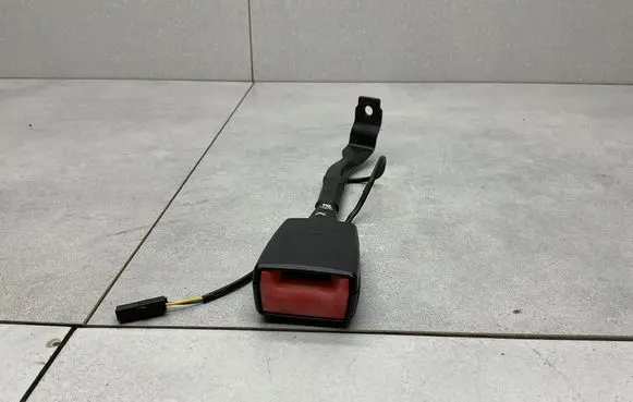 Volkswagen Eos Front seatbelt buckle 1K3857755AD