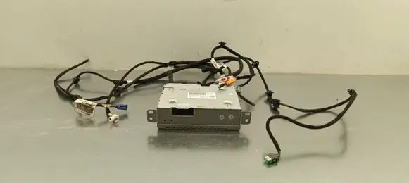 Peugeot 5008 II GPS navigation control unit/module 9820469280