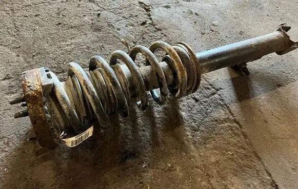 Chrysler 300 - 300C Front shock absorber with coil spring