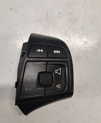 Volvo S60 Steering wheel buttons/switches 31334463