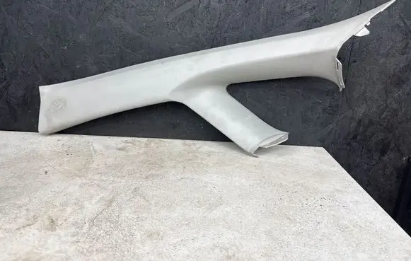 Toyota Auris 150 (A) pillar trim 6222002020
