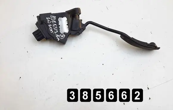 Toyota Avensis T270 Accelerator throttle pedal 7811005021