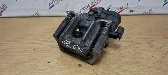 BMW X3 F25 Rear brake caliper 6852645