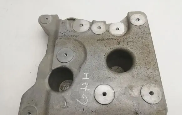 Nissan Qashqai Battery box tray 648664EF0A