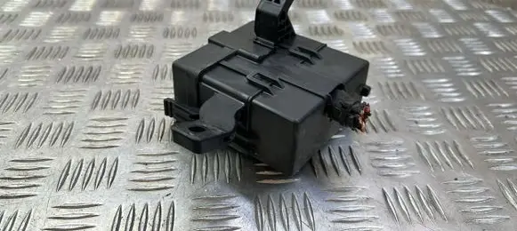 KIA Sorento Fuse box set 912402P021