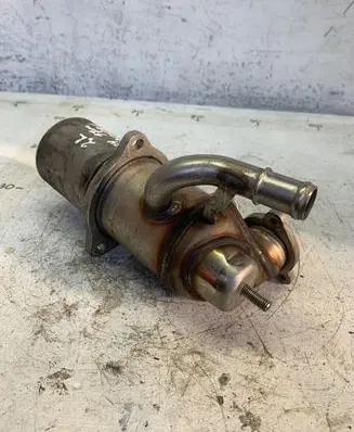 Audi A4 S4 B9 EGR valve cooler 04l131512
