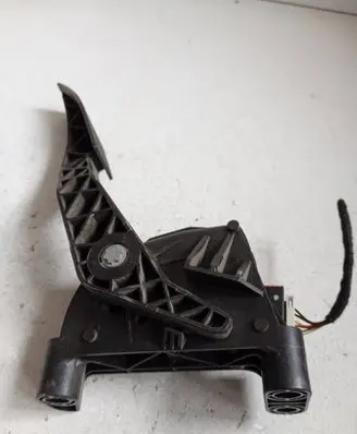 Opel Astra H Accelerator throttle pedal 9157998