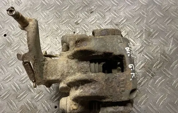 Iveco Daily 35 - 40.10 Rear brake caliper