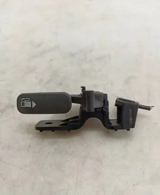 Jaguar X-Type Fuel tank opening switch G451X
