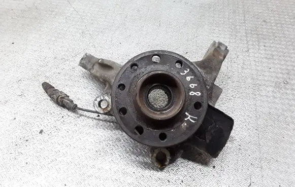 Opel Vectra C Front wheel hub spindle knuckle