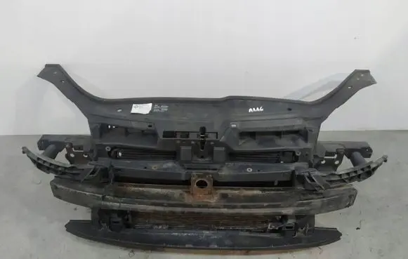 Volkswagen Golf V Radiator support slam panel