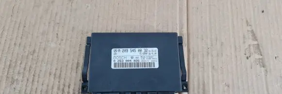 Mercedes-Benz C W203 Parking PDC control unit/module A2095450032 39E00175 0263004026