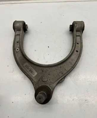 BMW 5 G30 G31 Front lower control arm/wishbone 6861185
