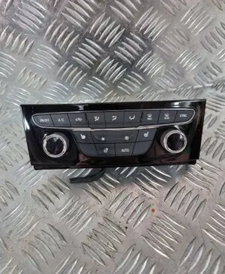 Opel Astra K Climate control unit 39042442