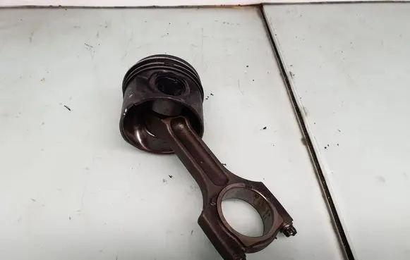 BMW 5 E60 E61 Piston with connecting rod 7792745 11257792745 7798368