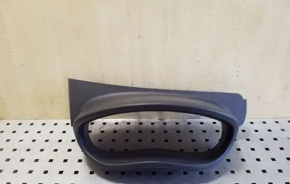 Renault Trafic II (X83) Dashboard trim 681011261R 93865625
