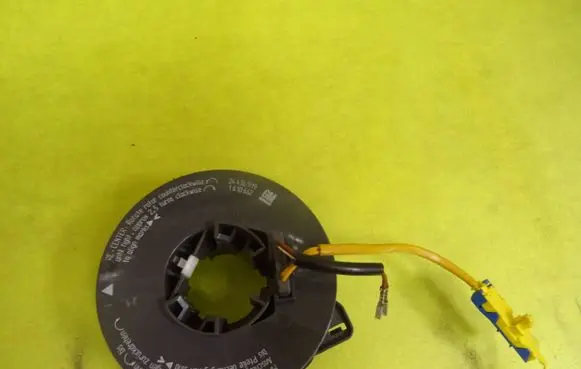 Opel Zafira A Airbag slip ring squib (SRS ring) 24436919