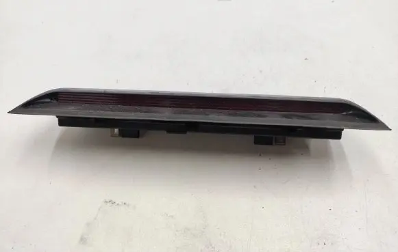 Volkswagen PASSAT B5 Third/center stoplight 3B5945121