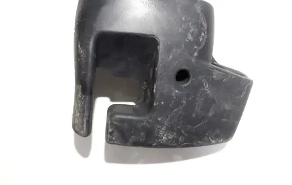 Hyundai Getz Steering wheel column trim