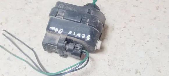 Renault Scenic I Headlight level adjustment motor R7700840141 7700840141