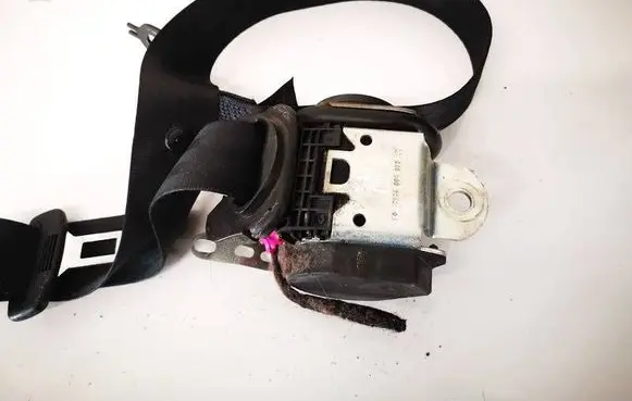 Seat Ibiza III (6L) Front seatbelt 6L4857705E