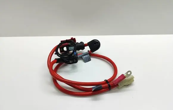 BMW 5 E60 E61 Positive cable (battery) 6971219 10304410 6944536
