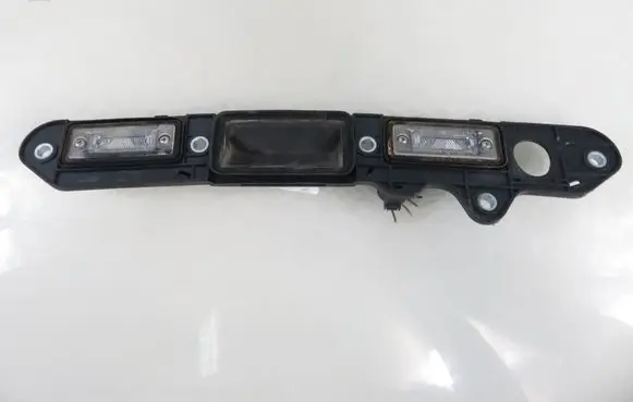 Volkswagen Golf Plus Trunk door license plate light bar