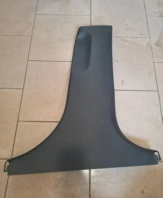 (B) pillar trim (bottom)