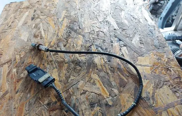 Peugeot Boxer Lambda probe sensor 0281009660 46356035