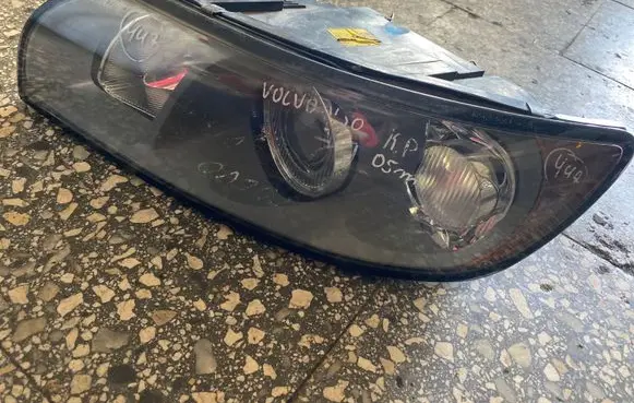 Volvo V50 Headlight/headlamp